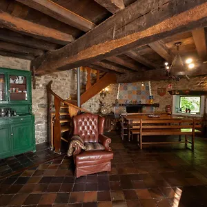 mujika-etxea.basquecountryhotels.org/